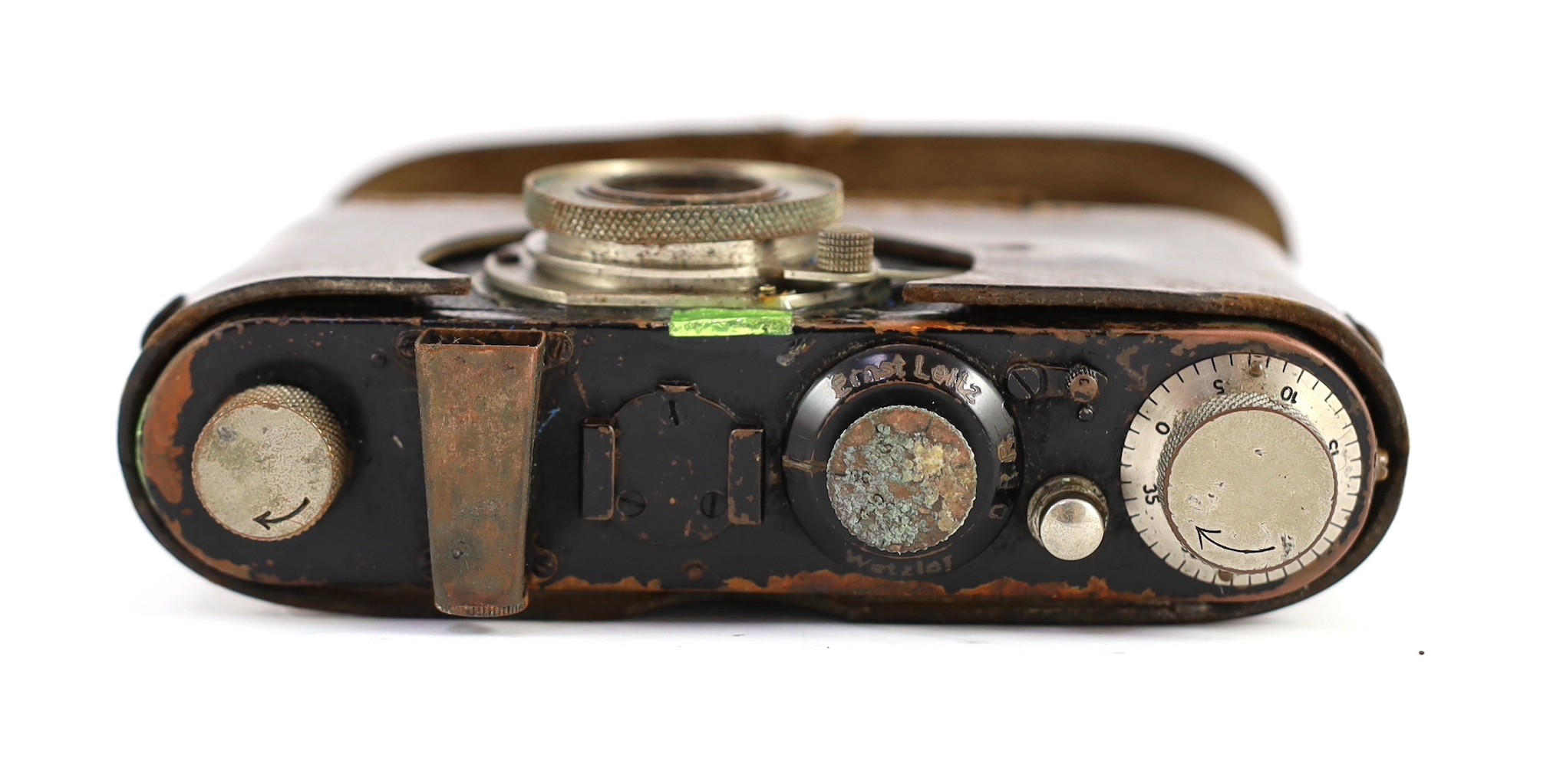 PLEASE NOTE - A Leica 1, circa 1930
